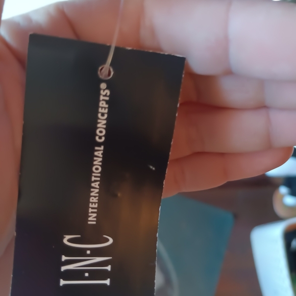 International concepts purple passion balloon sleeved sweater size medium - Picture 6 of 6